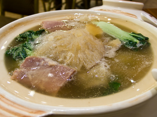 Saigon Seafood Harbor Restaurant - Shark fin soup with chicken