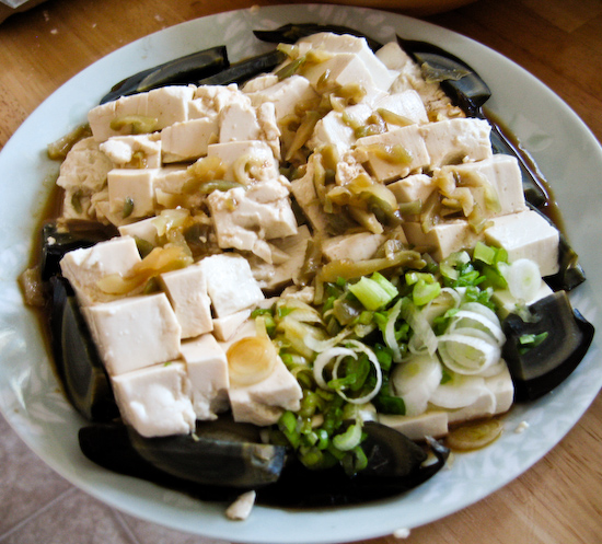 Tofu and pidan