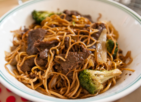 beef and broccoli fried noodles from Pho Thaison