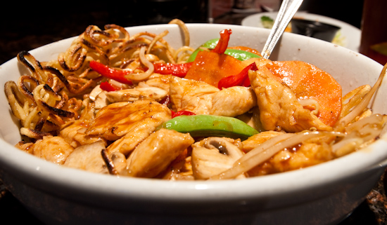 Mama Fu’s - Vietnamese Crunch Noodles (Chicken)