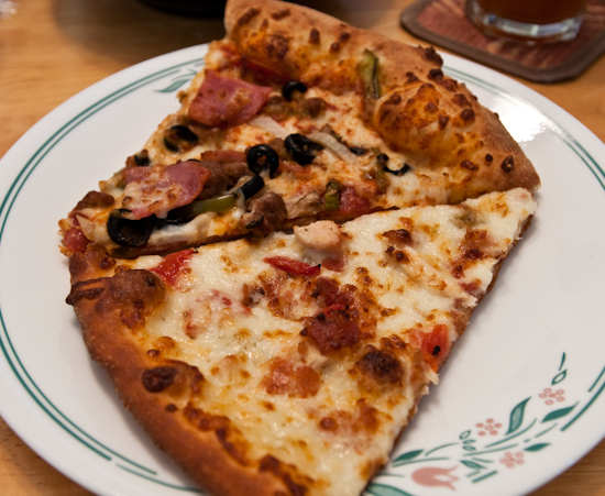 Domino’s Pizza - Cali Chicken Bacon Ranch / ExtravaganZZa Feast