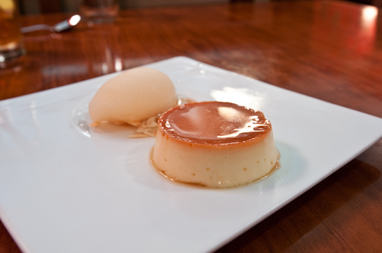 Uchi - jizake creme caramel