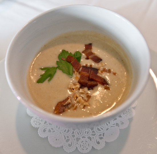 Zoot - Potato and fennel soup with bacon and walnuts