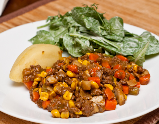 Beef stew, pureed potatoes, spinach and arugula salad