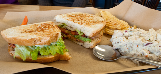 The Noble Pig - BLT sandwich
