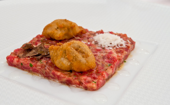 Congress - Beef Tartare - Fried Oysters - Black Truffle - Parmesan - Ciabatta Chips