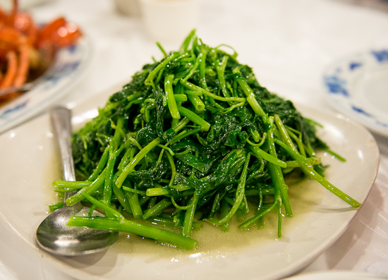 Water Spinach Sauteed with Garlic