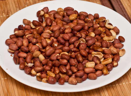 Peanuts Toasted with Salt