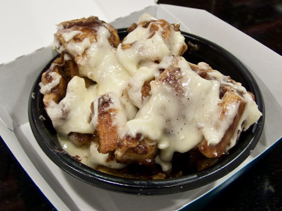 Cinnabon - Cinnamon Bun Centers
